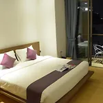 The Scenery City Hotel